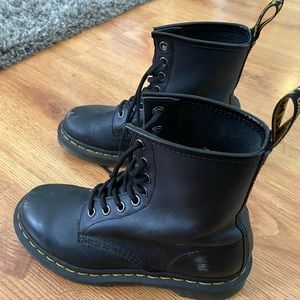Dr. Martens 1460 Smooth Leather Lace up Boots